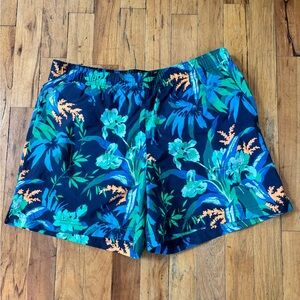 Columbia tropical print quick dry beach shorts size medium, excellent condition